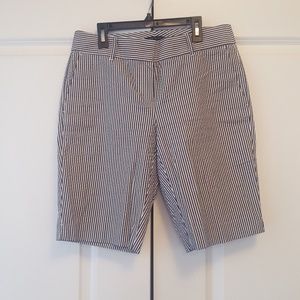 💕Ann Taylor shorts💕